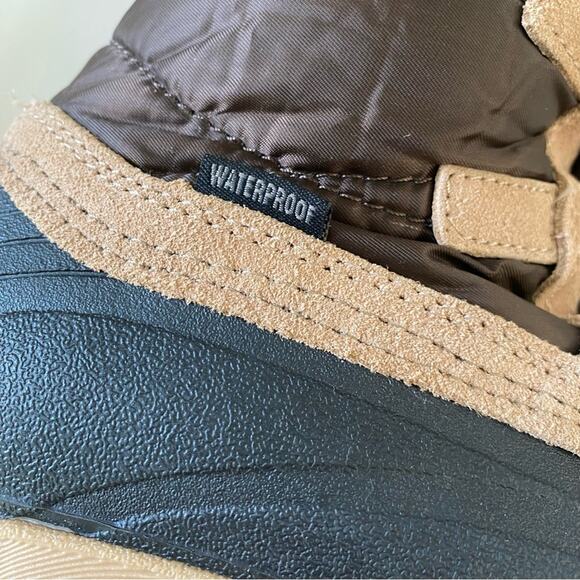 Kamik Snowvalley Waterproof Thinsulate Lined Snow Boots Size 6 Mid Calf Lace Up - Picture 10 of 14